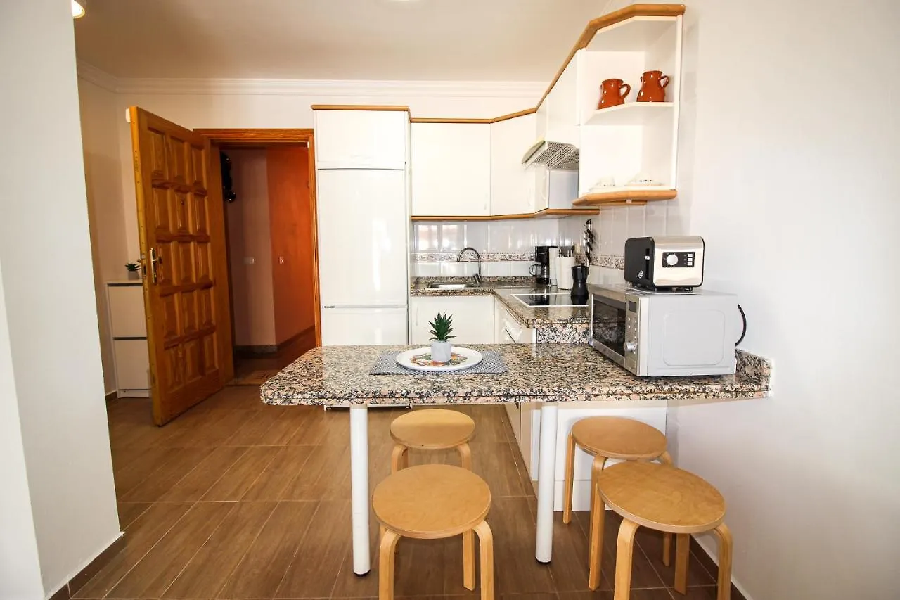 Beautiful Apartment With Air Conditioning Just Steps From The Sea In Playa San Juan
