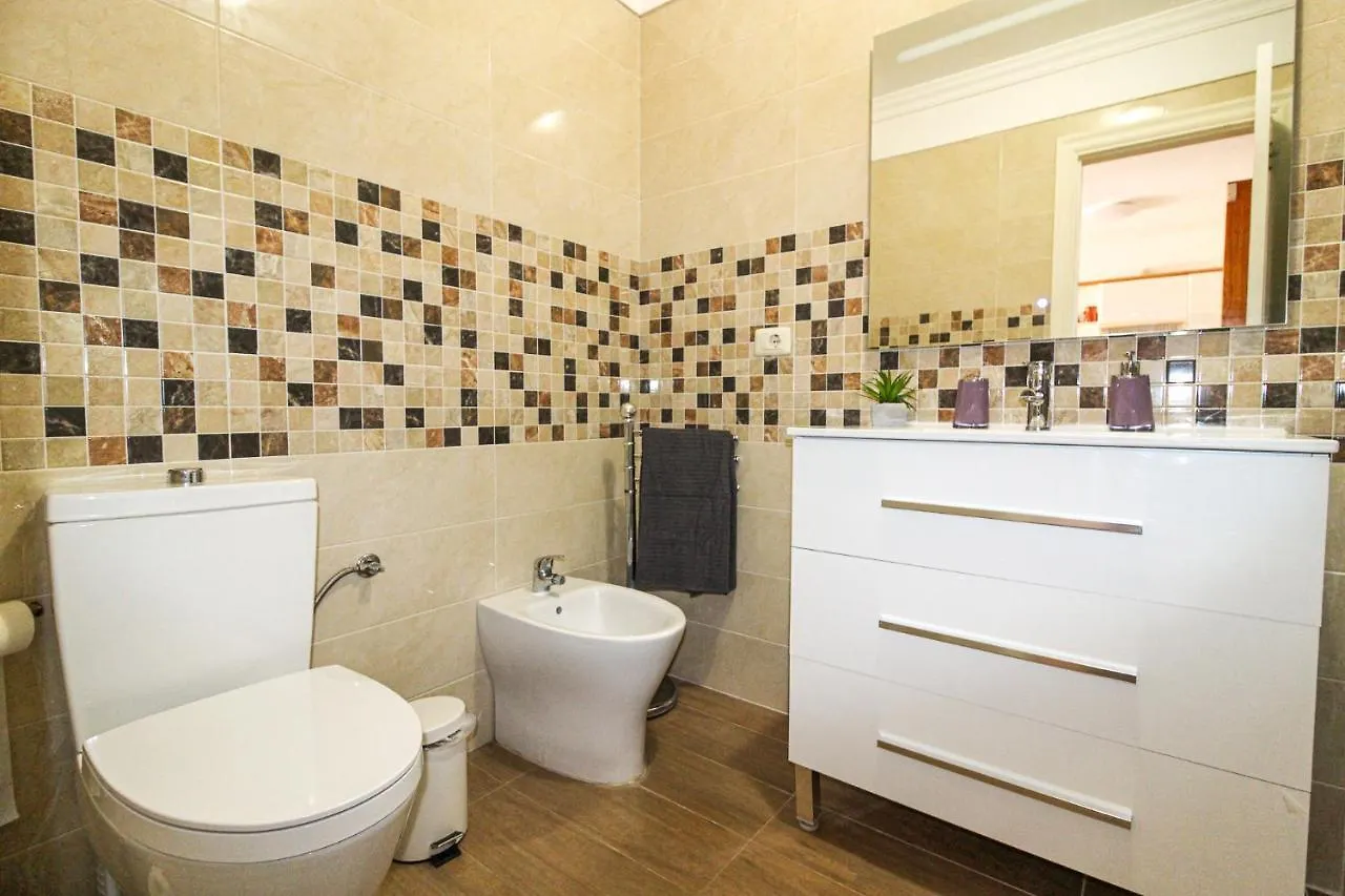 Beautiful Apartment With Air Conditioning Just Steps From The Sea In Playa San Juan  Playa de San Juan (Tenerife)