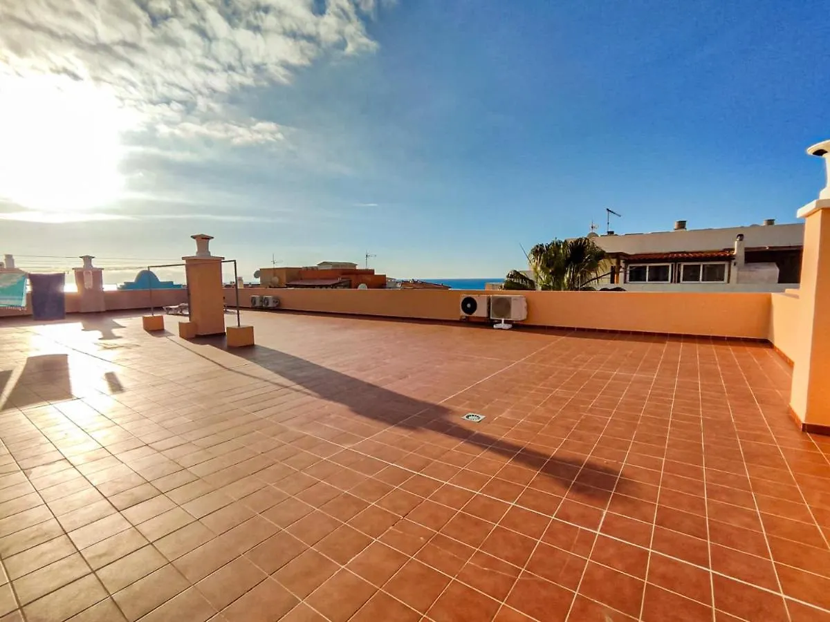Beautiful Apartment With Air Conditioning Just Steps From The Sea In Playa San Juan Espagne