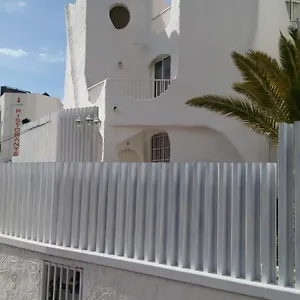 https://modern-elite-apartment.tenerifehoteles.net